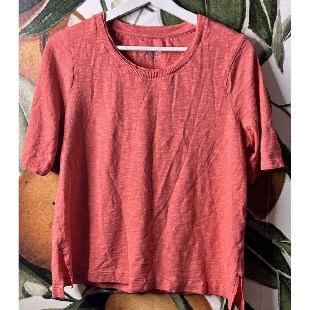 Chicos Size 1 Medium Orange Short Sleeve Cotton Modal Blend Tee Shirt Casual